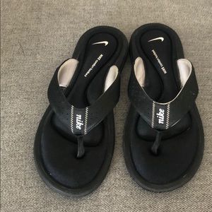 Nike comfort footbed